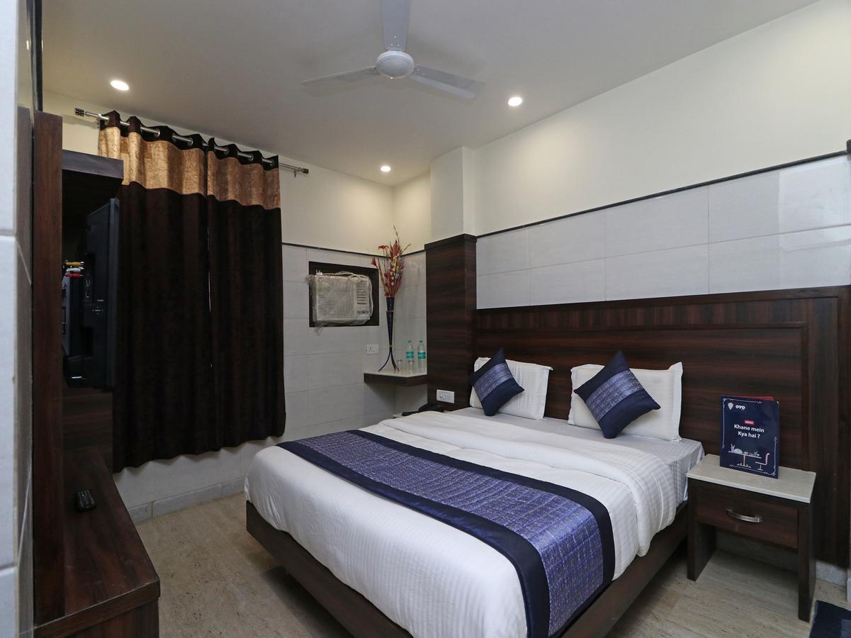 Oyo 11594 Hotel Tvs Nueva Delhi Exterior foto