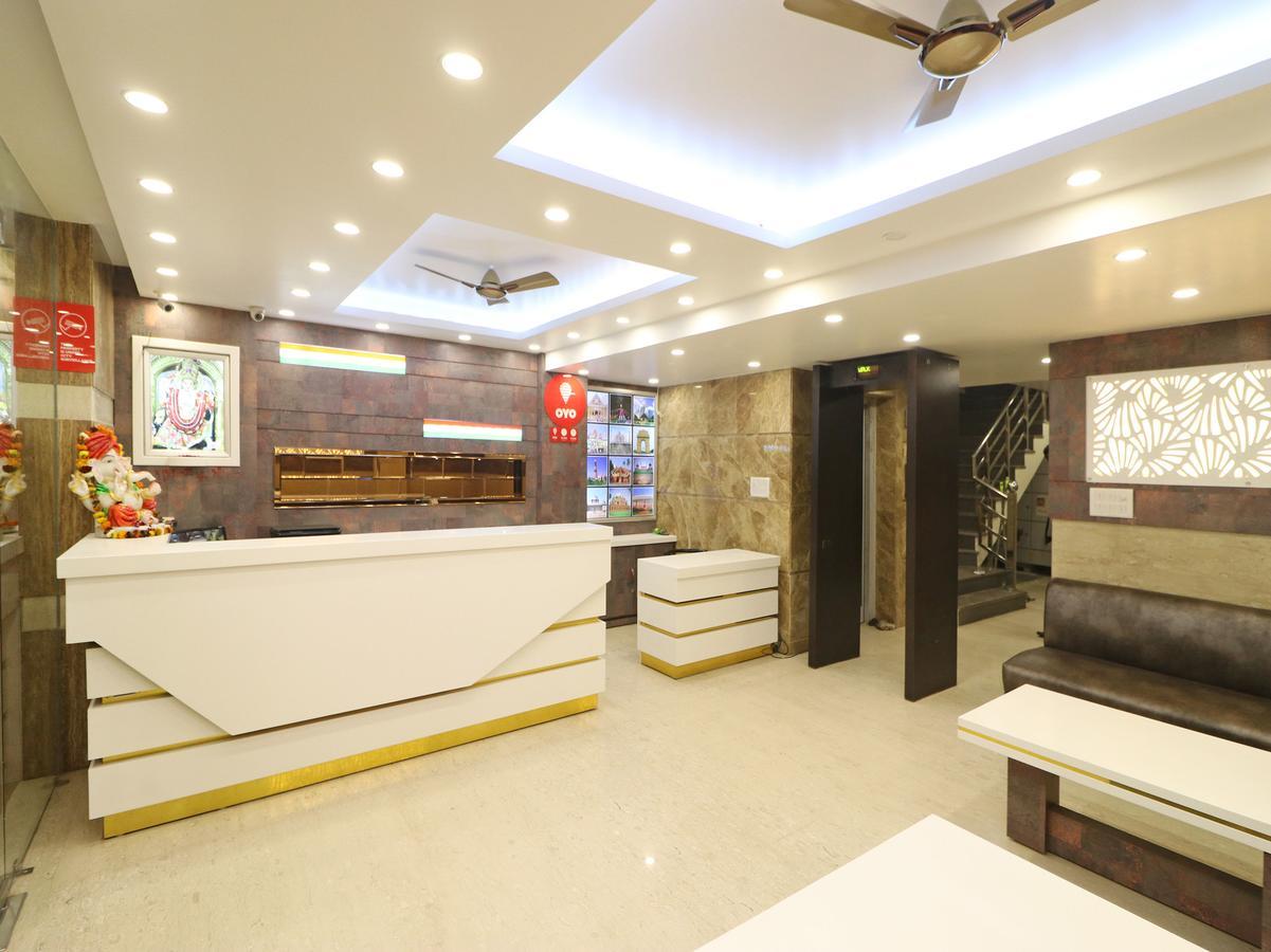 Oyo 11594 Hotel Tvs Nueva Delhi Exterior foto